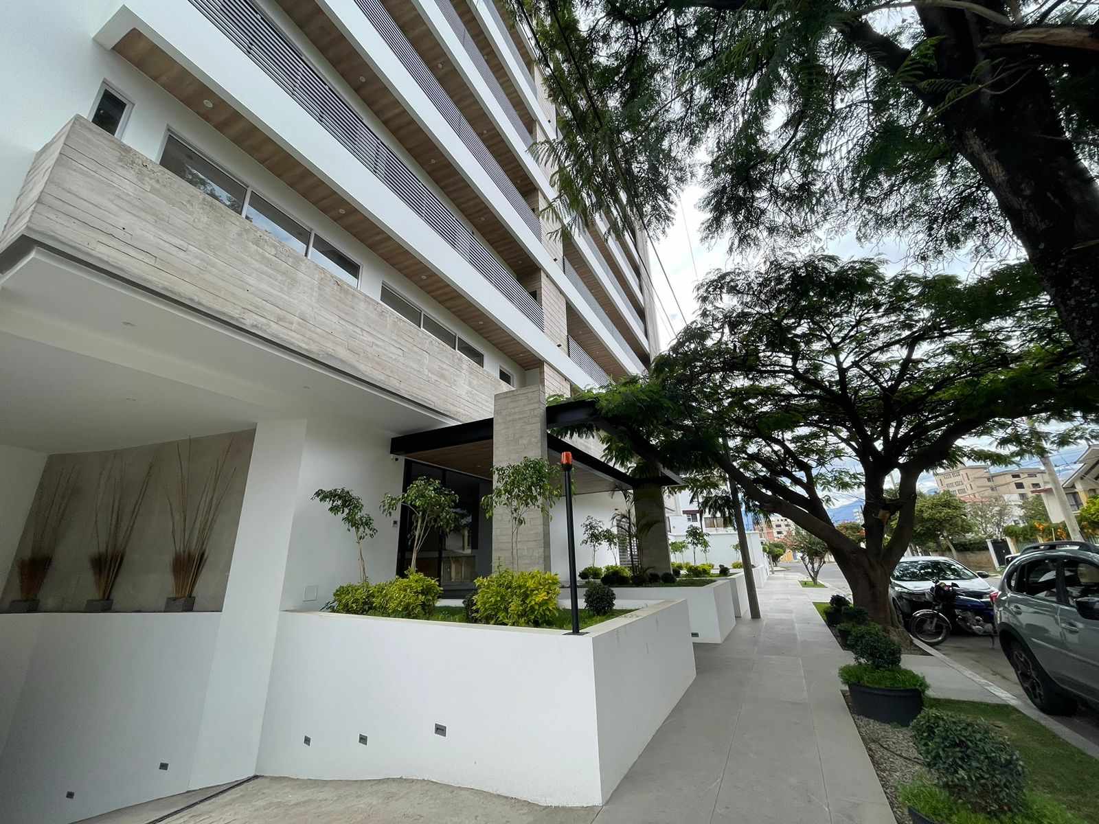 Departamento en VentaC. Jesús Aguayo esquina Av. Medinacelli , Oeste, Cochabamba Foto 2