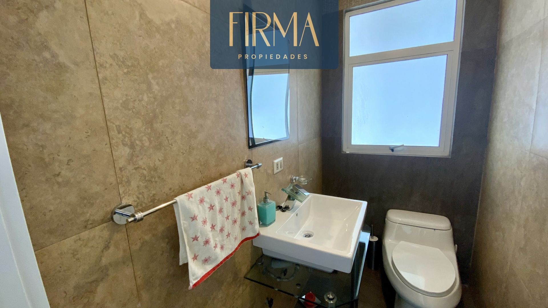 En Venta a $us 390,000 Foto 23