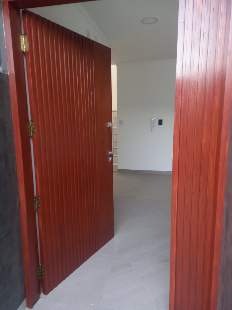 Casa 8vo Anillo 3 pasos Al Frente  Foto 19