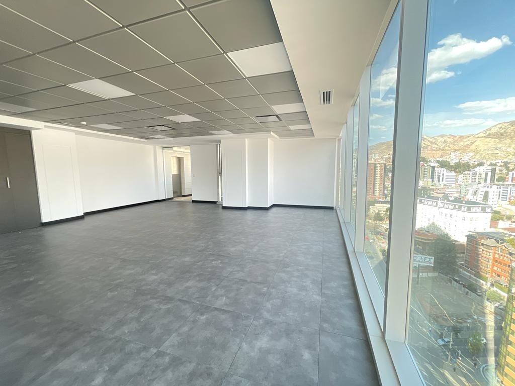 Oficina OFICINA EN VENTA EN CALACOTO A ESTRENAR Foto 14