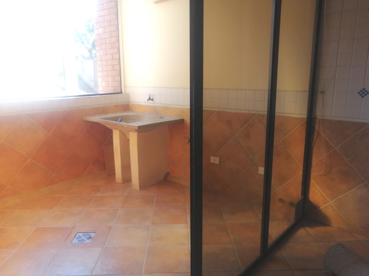 Departamento en Calacoto en La Paz 3 dormitorios 4 baños 1 parqueos Foto 5