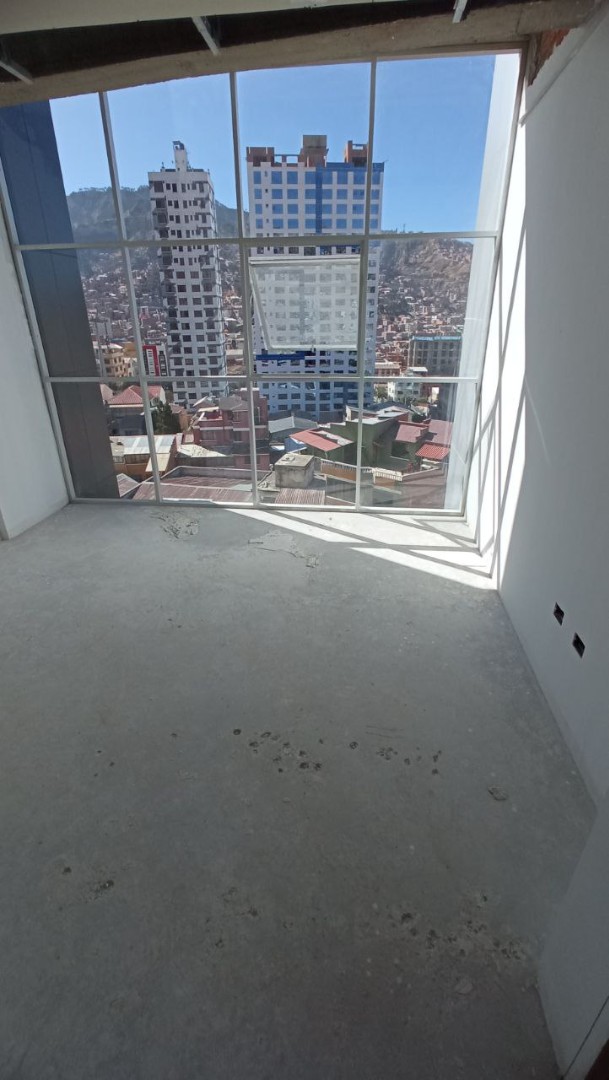 Departamento en Miraflores en La Paz 2 dormitorios 2 baños  Foto 4