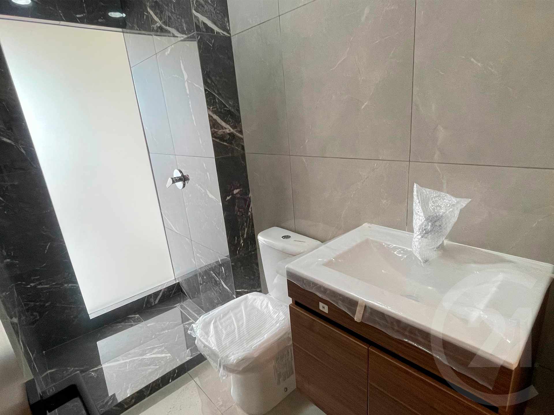 En Venta a $us 72,800 Foto 3