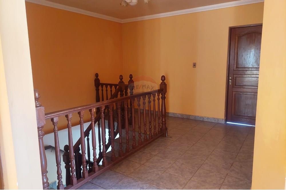 Casa en VentaCASA EN VENTA PACATA ALTA  3 dormitorios 3 baños 2 parqueos Foto 8