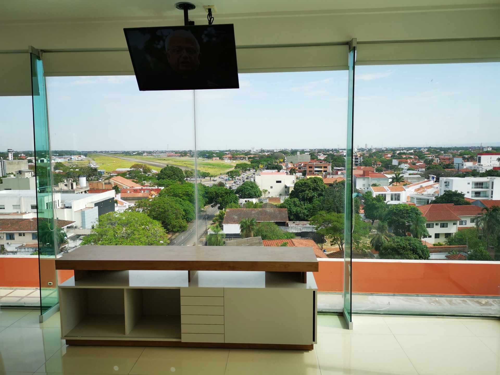 Departamento en VentaAv. Velarde esquina Ana Barba Foto 1