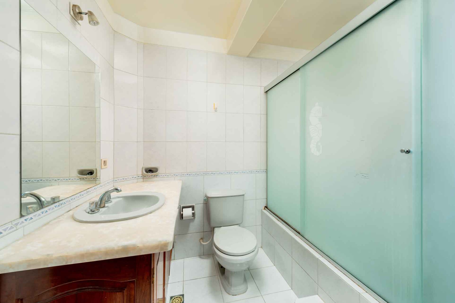 Departamento Calle Junín - entre C/Tte. Arevalo y C/La Paz - Centro Foto 10