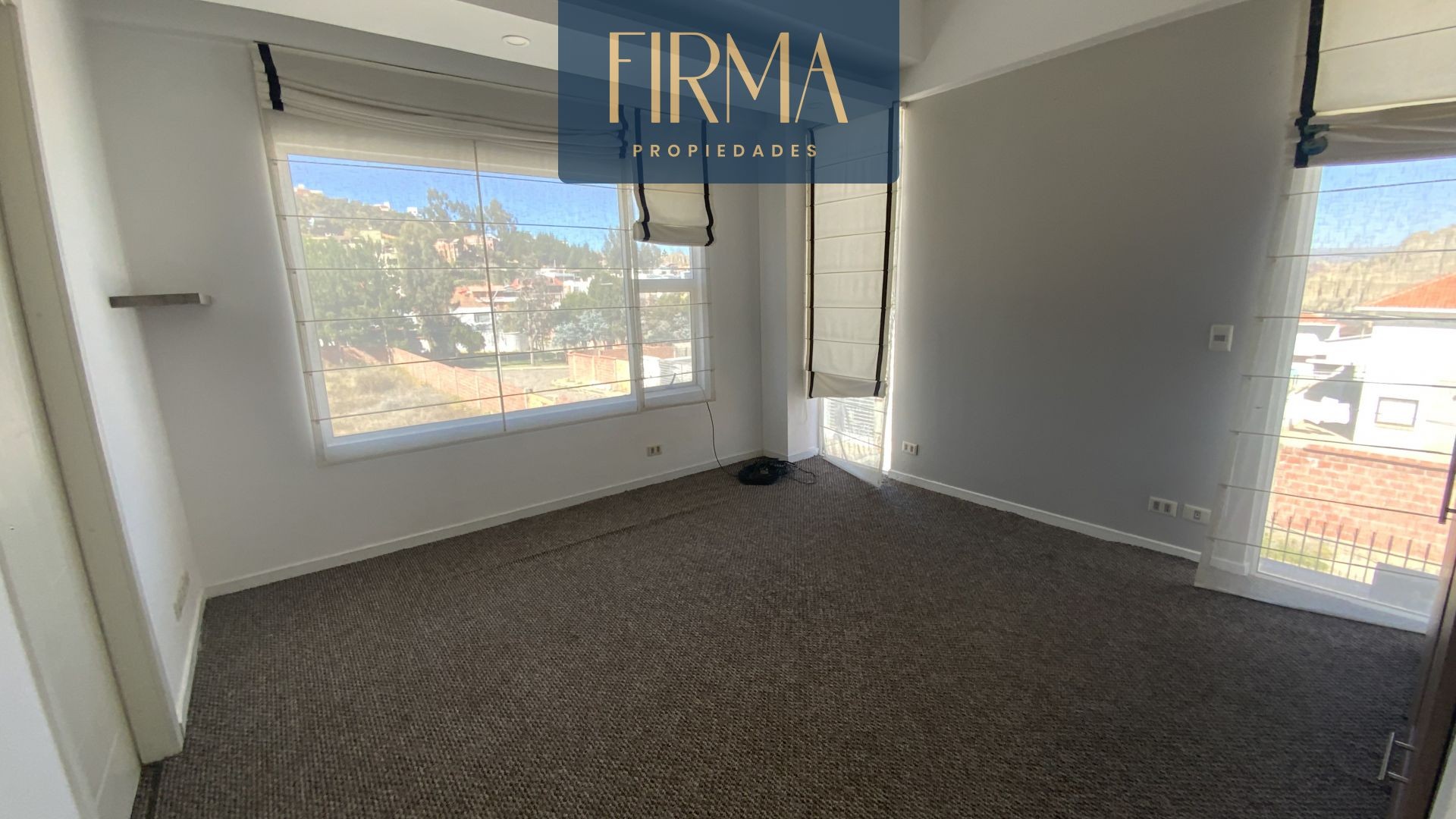 Casa en Achumani en La Paz 3 dormitorios 4 baños 3 parqueos Foto 8