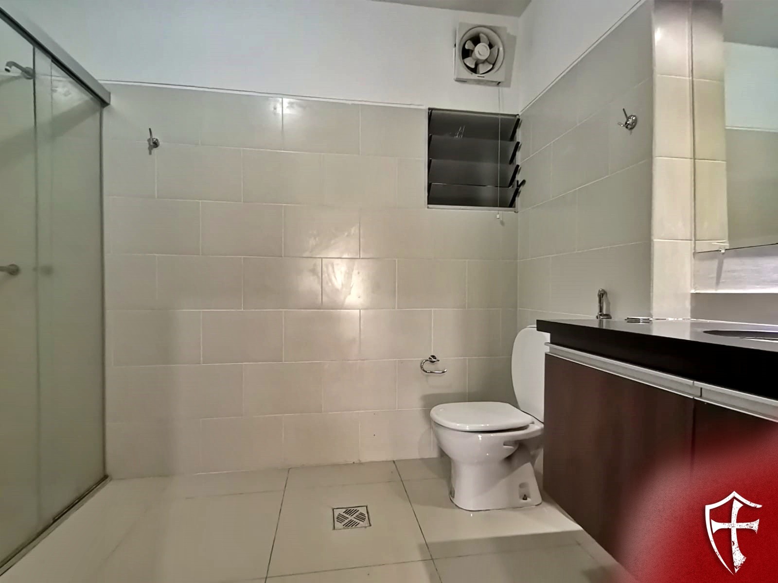 Departamento en AlquilerSegundo anillo entre Pirai y Roca Coronado Foto 15