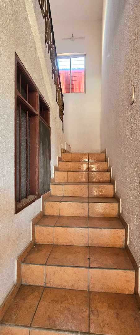 Departamento en Entre 2do y 3er anillo Este en Santa Cruz de la Sierra 1 dormitorios 1 baños 1 parqueos Foto 2