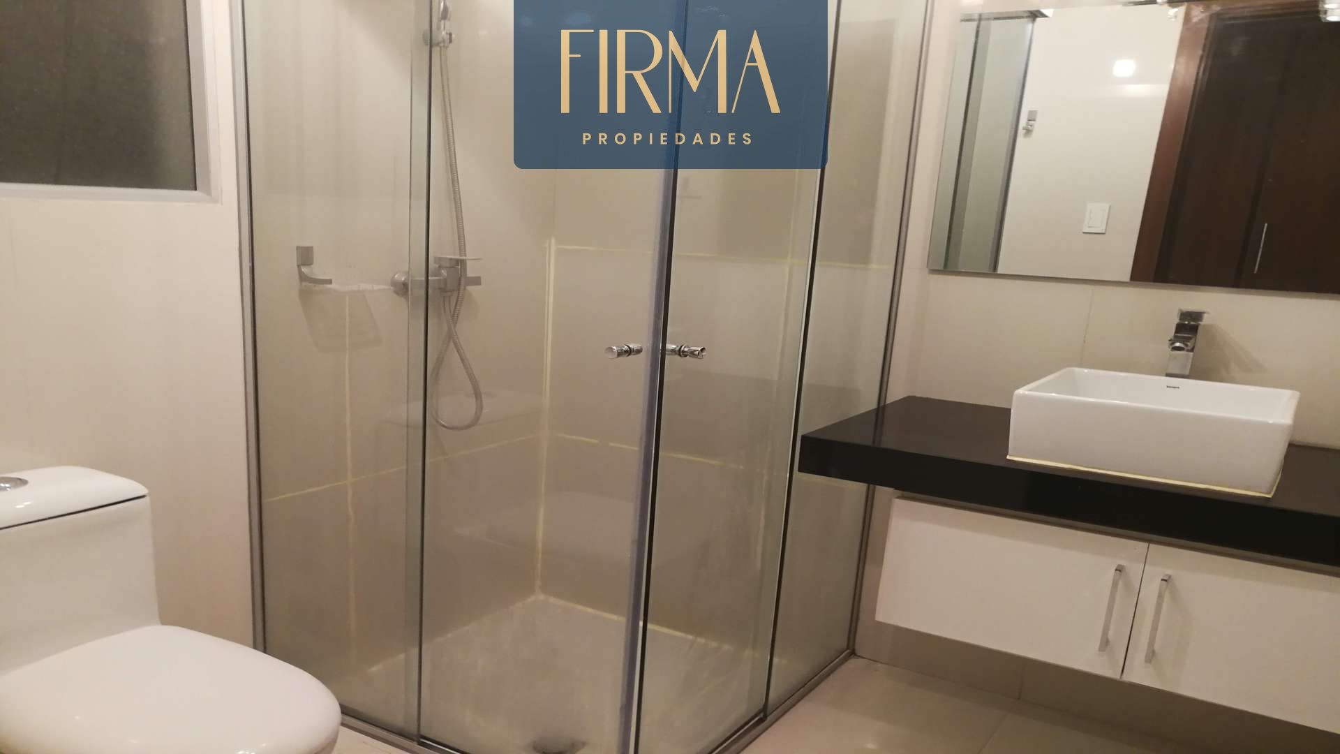 Departamento en Calacoto en La Paz 1 dormitorios 2 baños  Foto 6