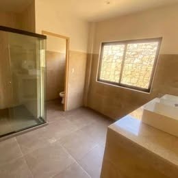 Casa en VentaAranjuez, Sequoia 5 dormitorios 6 baños 2 parqueos Foto 9