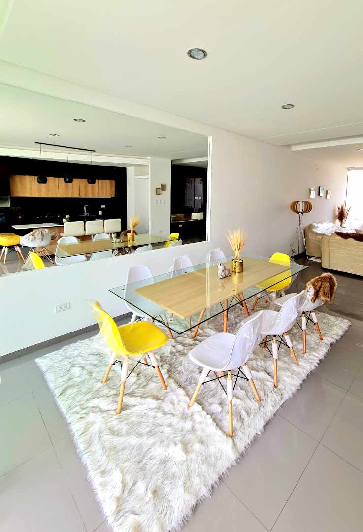 Casa en VentaPRE-VENTA ...Lindas!
CASAS EN ZONA NORTE
Km 8½ (entre 8vo y 9no anillo)
 Foto 14