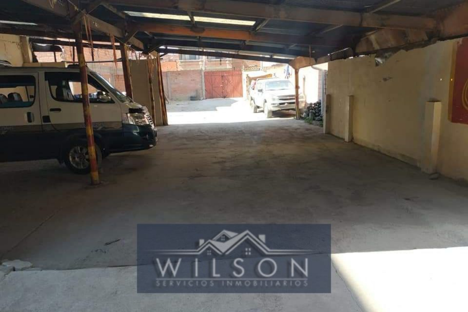 Terreno en VentaAV JUAN PABLO II    Foto 1