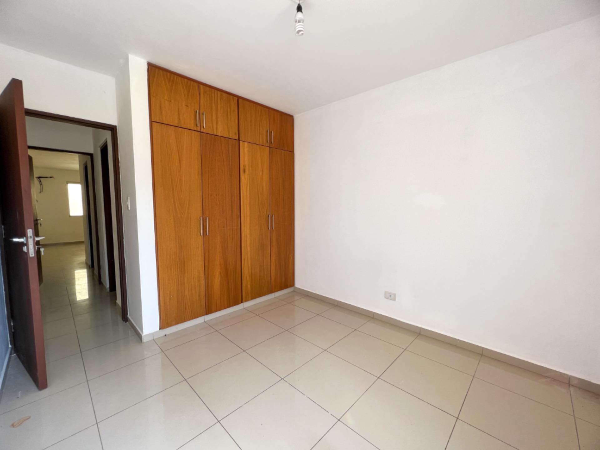 Casa en VentaAv BANZER 9no anillo  Foto 17