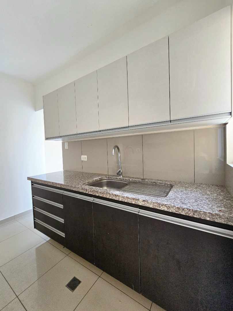 Casa en AlquilerCONDOMINIO SEVILLA REAL 
Zona Norte km 8½ Foto 4