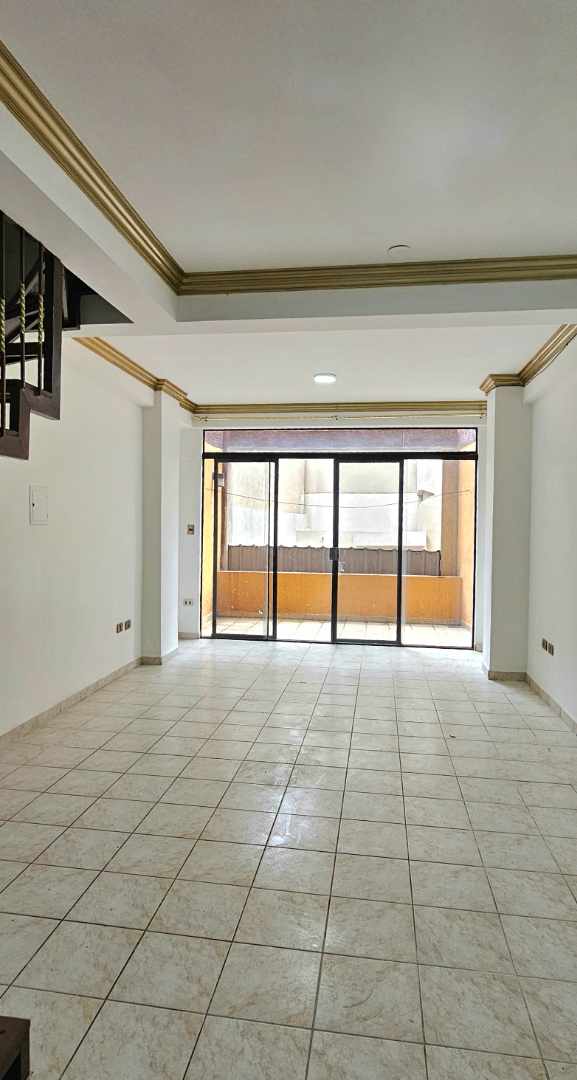Departamento Av. Argamosa 1er ANILLO  Foto 11