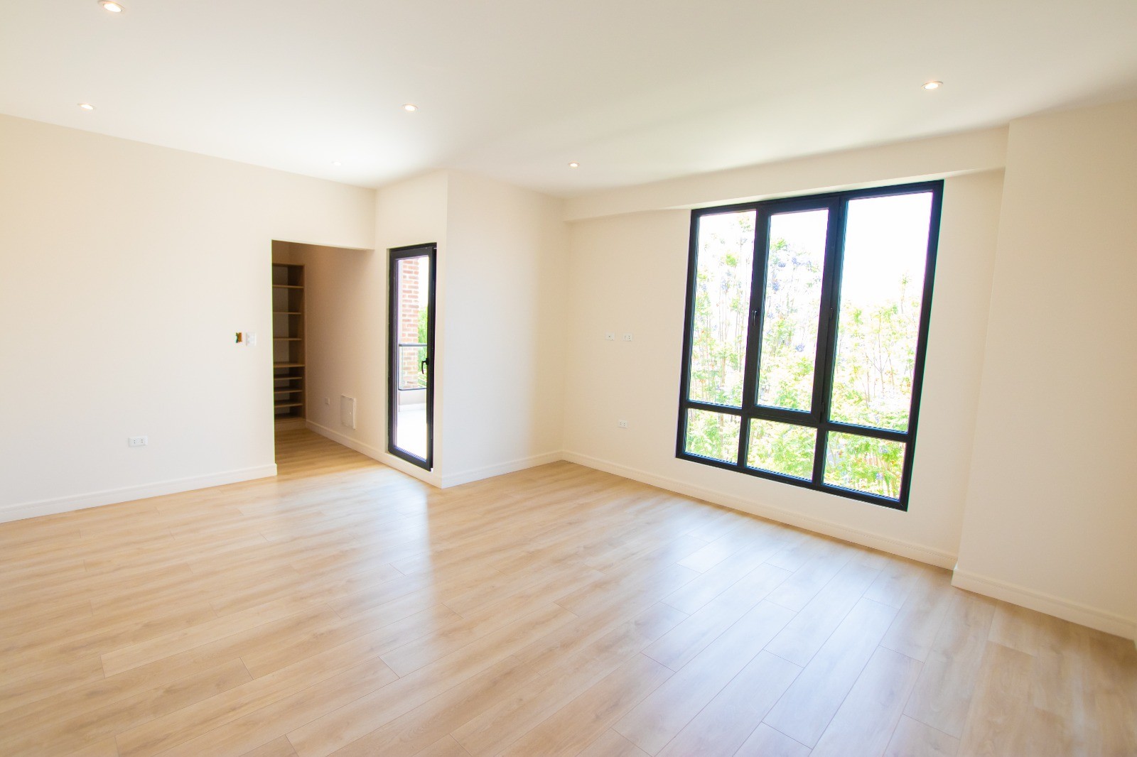 Casa en VentaC.Higuera entre Flor de Lima y Azhar, Z. Tupuraya Foto 14