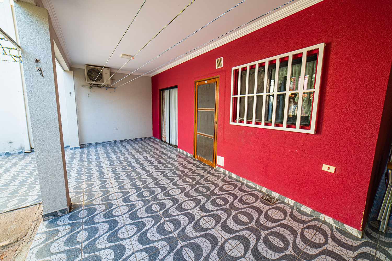 Casa en Entre 5to y 6to anillo Norte en Santa Cruz de la Sierra 4 dormitorios 3 baños 2 parqueos Foto 15