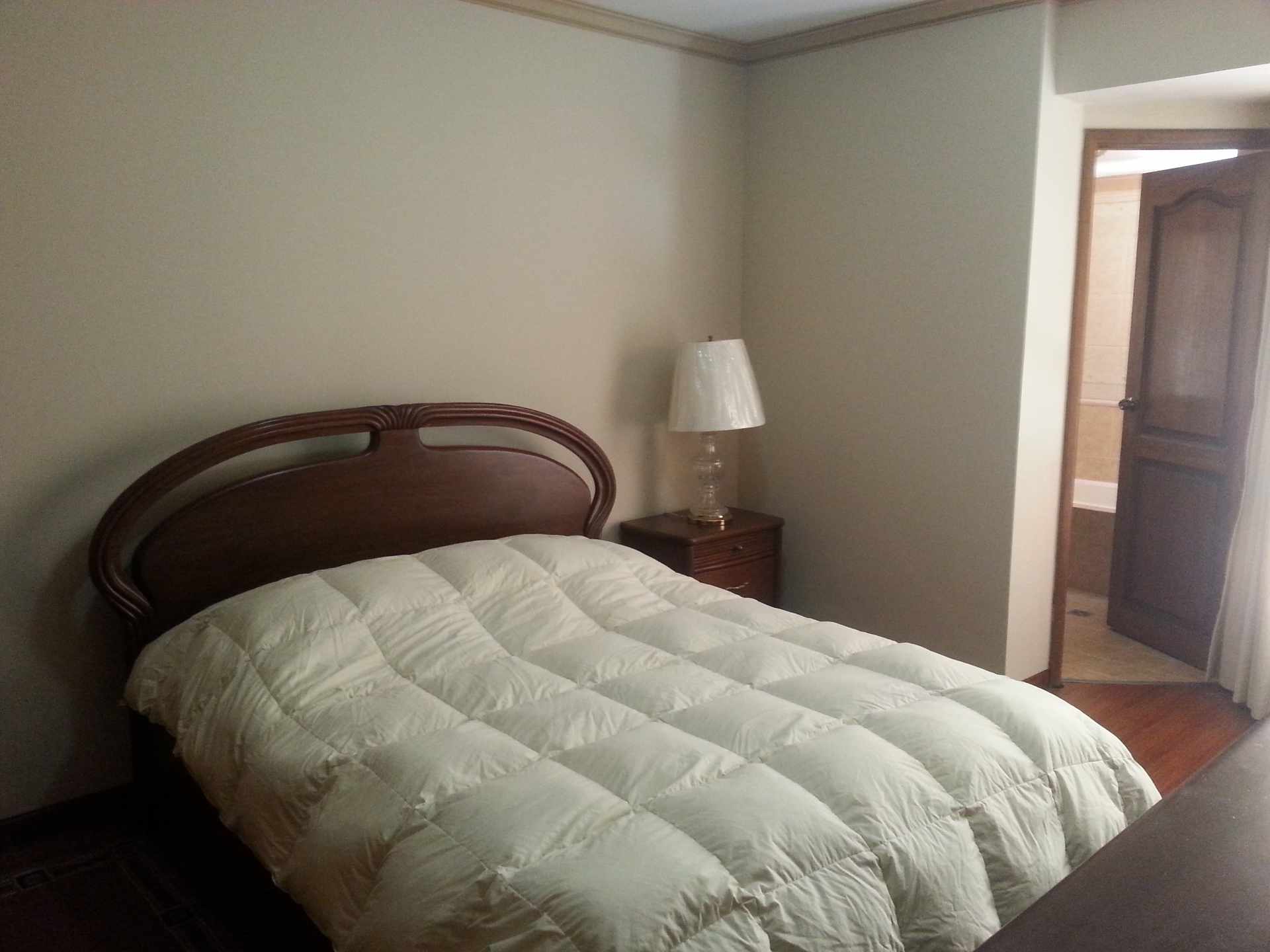 Departamento en VentaEdificio Torres del Sol, Av. Ballivian 838 entre Oruro y Ramón Rivero 2 dormitorios 3 baños 1 parqueos Foto 36