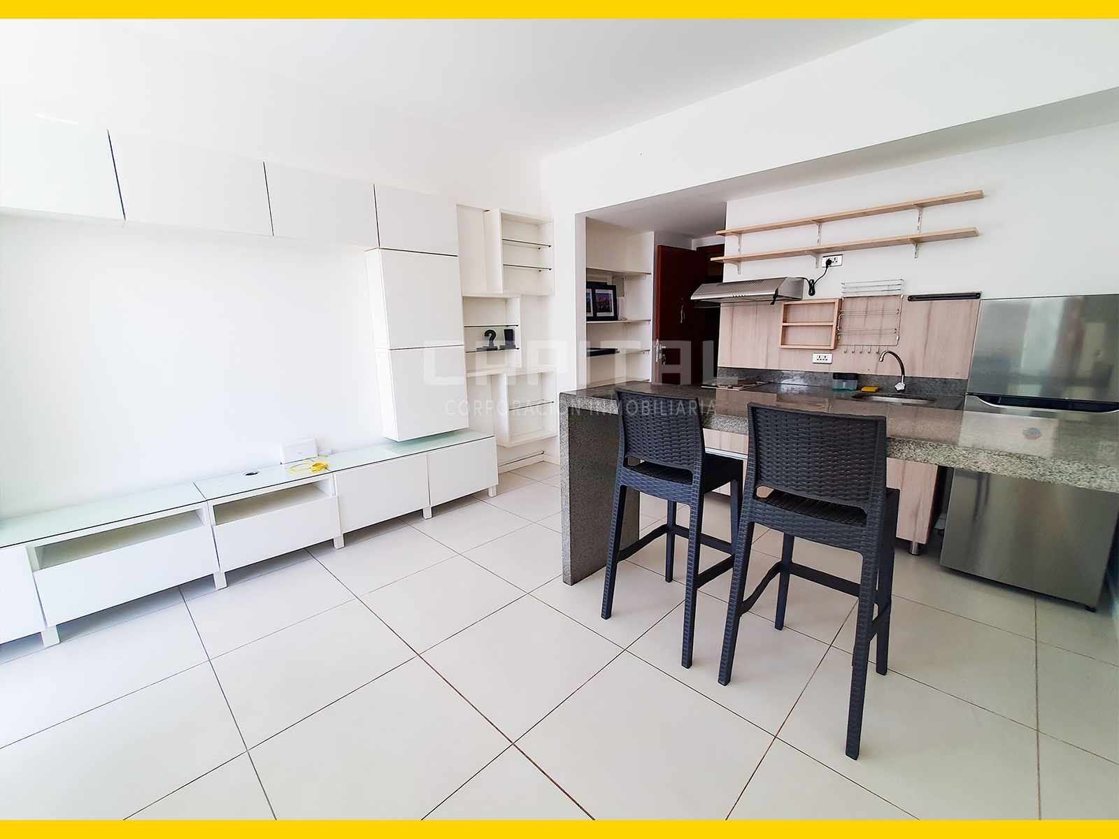 Departamento en AlquilerMONOAMBIENTE AMOBLADO Y CON PARQUEO ZONA CANAL ISUTO 1 dormitorios 1 baños 1 parqueos Foto 11