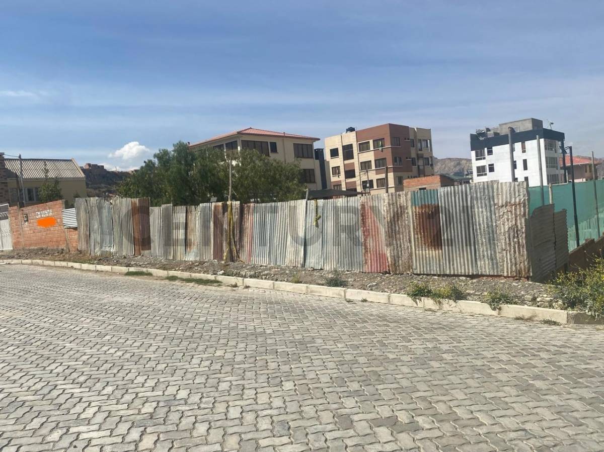Terreno en VentaIRPAVI AV. COSTANERA CALLE 11    Foto 5