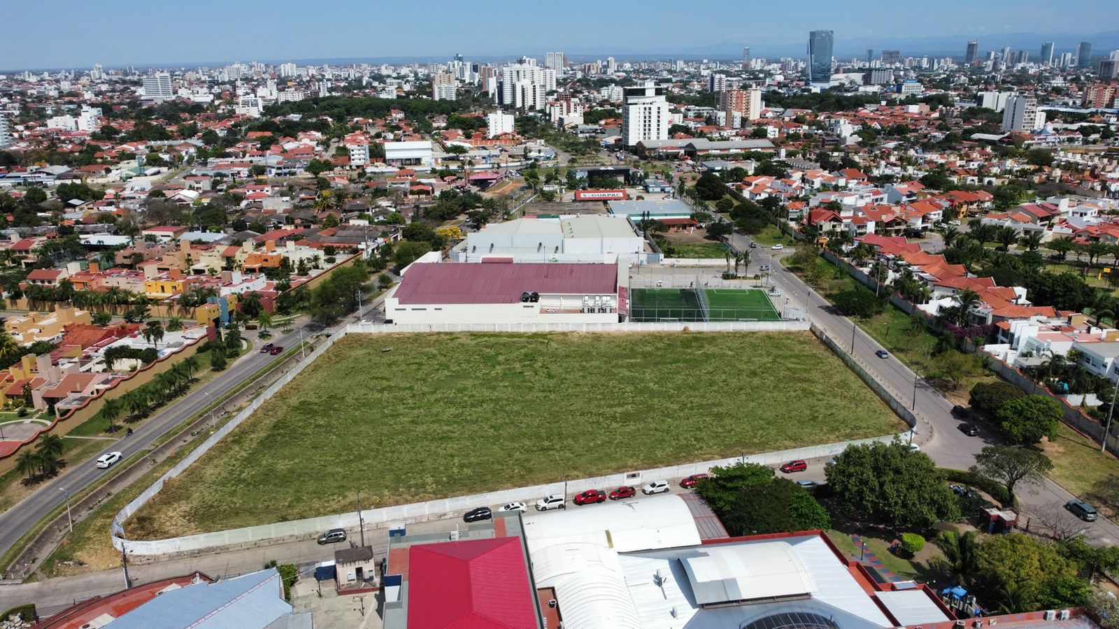 Terreno TERRENO SOBRE AV PROLONGACIÓN BENI, LADO DEL FIDALGA/ SE VENDE TAMBIEN PARCELADO  Foto 5