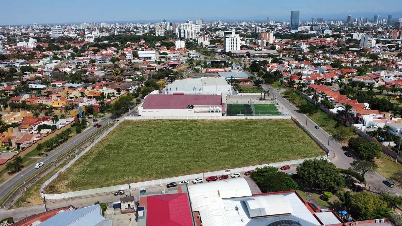 Terreno en VentaTERRENO SOBRE AV PROLONGACIÓN BENI, LADO DEL FIDALGA/ SE VENDE TAMBIEN PARCELADO  Foto 5