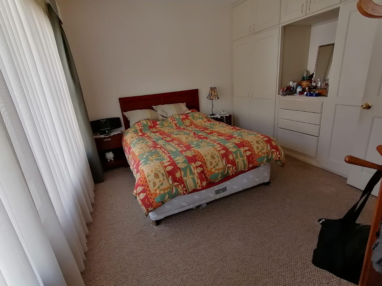 Departamento en VentaDE OCASIÓN!!!  DPTO.   DUPEX  180 mtrs A. AUQUISAMAÑA 3 dormitorios 3 baños 1 parqueos Foto 9