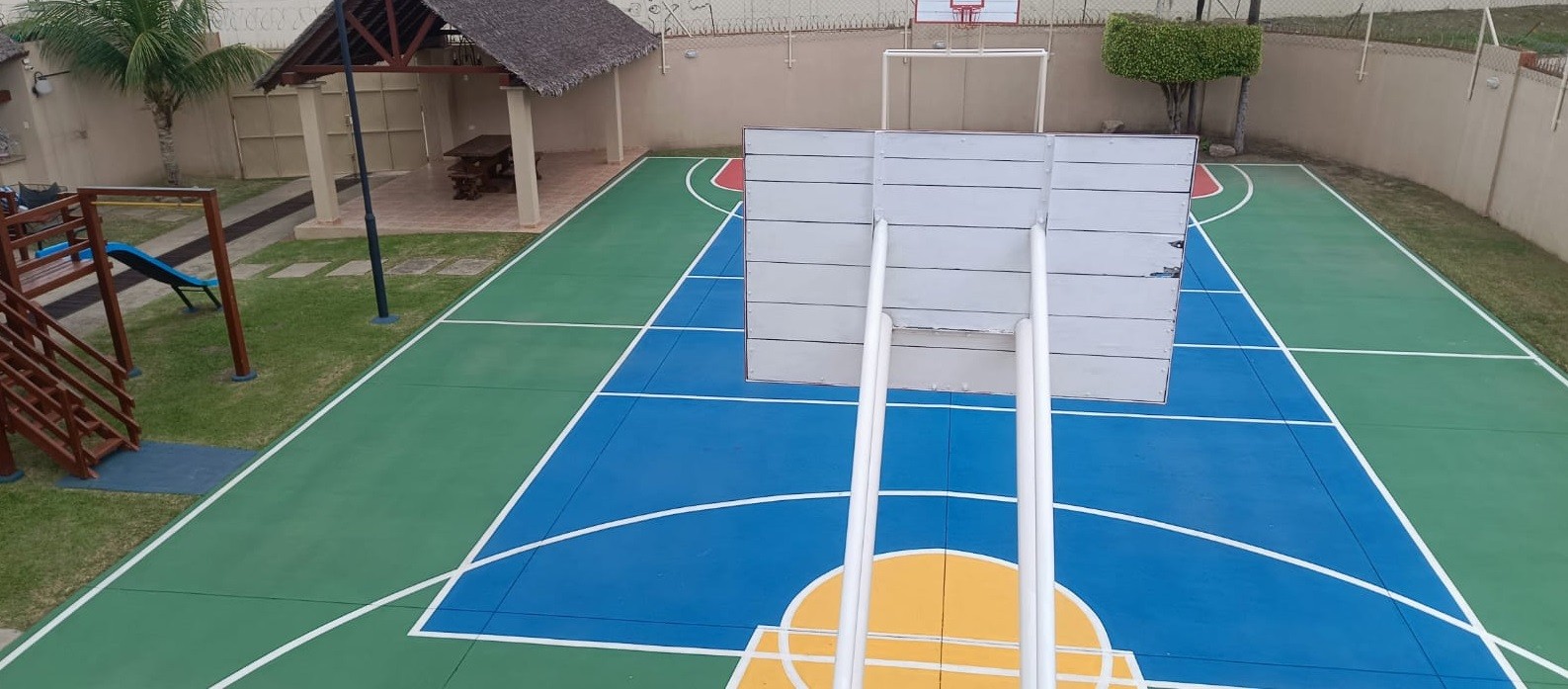 En Alquiler a $us 1,100 Foto 6