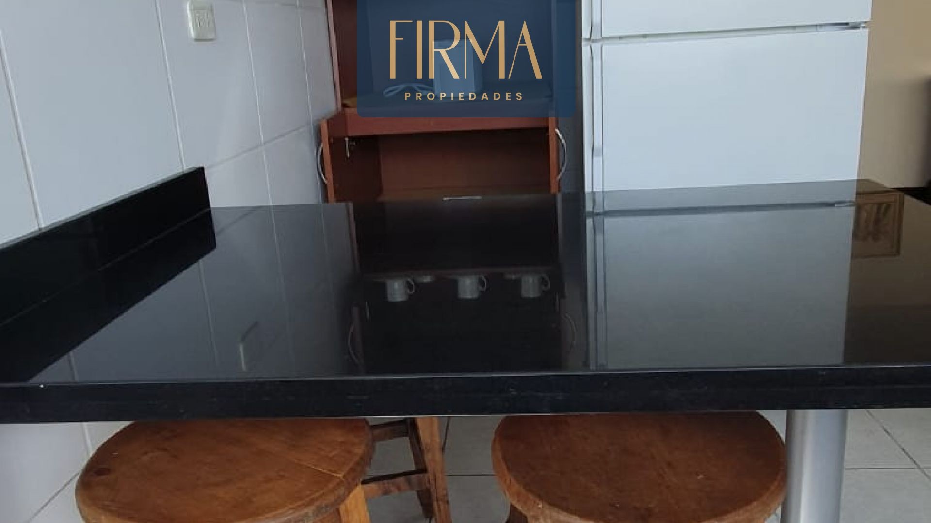 Departamento en AlquilerDEPARTAMENTO EN ALQUILER, CALACOTO 3 dormitorios 4 baños 1 parqueos Foto 9