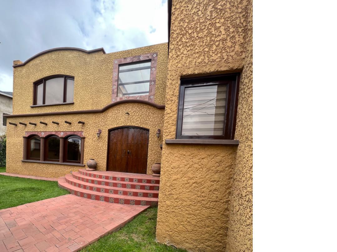 Casa en Achumani en La Paz 5 dormitorios 5 baños 2 parqueos Foto 52