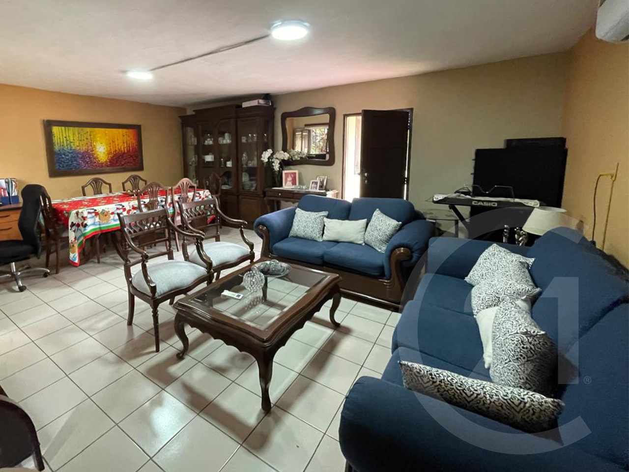 Departamento en VentaZona oeste, entre 1er. y 2do. anillo 2 dormitorios 1 baños 2 parqueos Foto 4