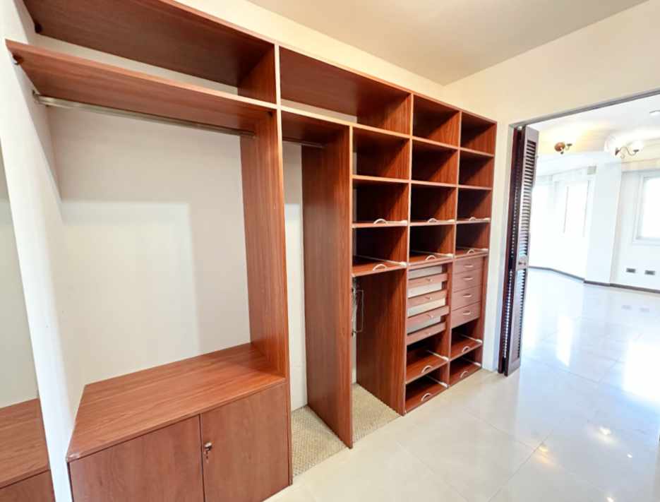 Casa en Venta6to Anillo, Zona Norte, Urbanización Ciudad Jardín, calle Los Tulipanes Foto 35