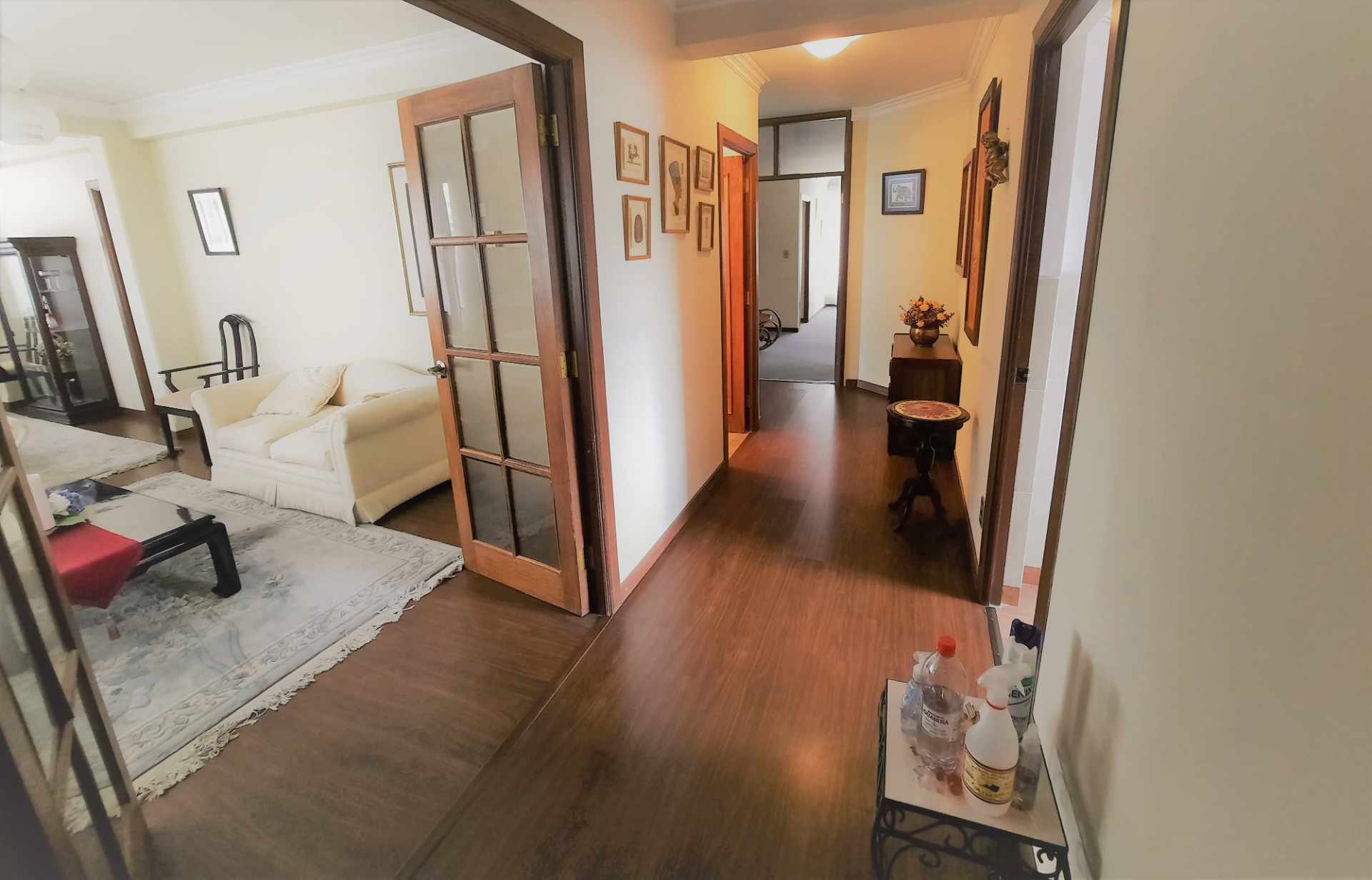 Departamento en AlquilerCalle 24 de Calacoto con Av. Ballivián 4 dormitorios 4 baños  Foto 44