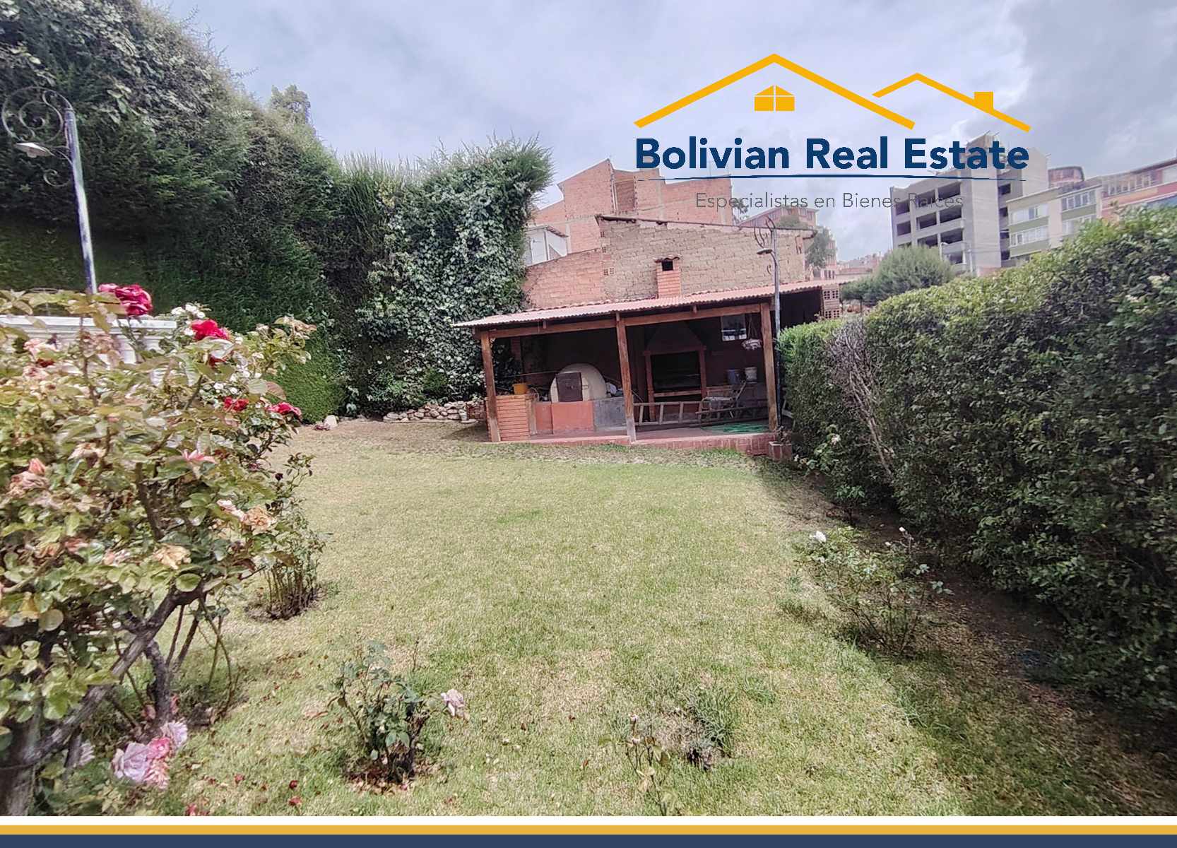 Casa en Miraflores en La Paz 6 dormitorios 4 baños 3 parqueos Foto 5