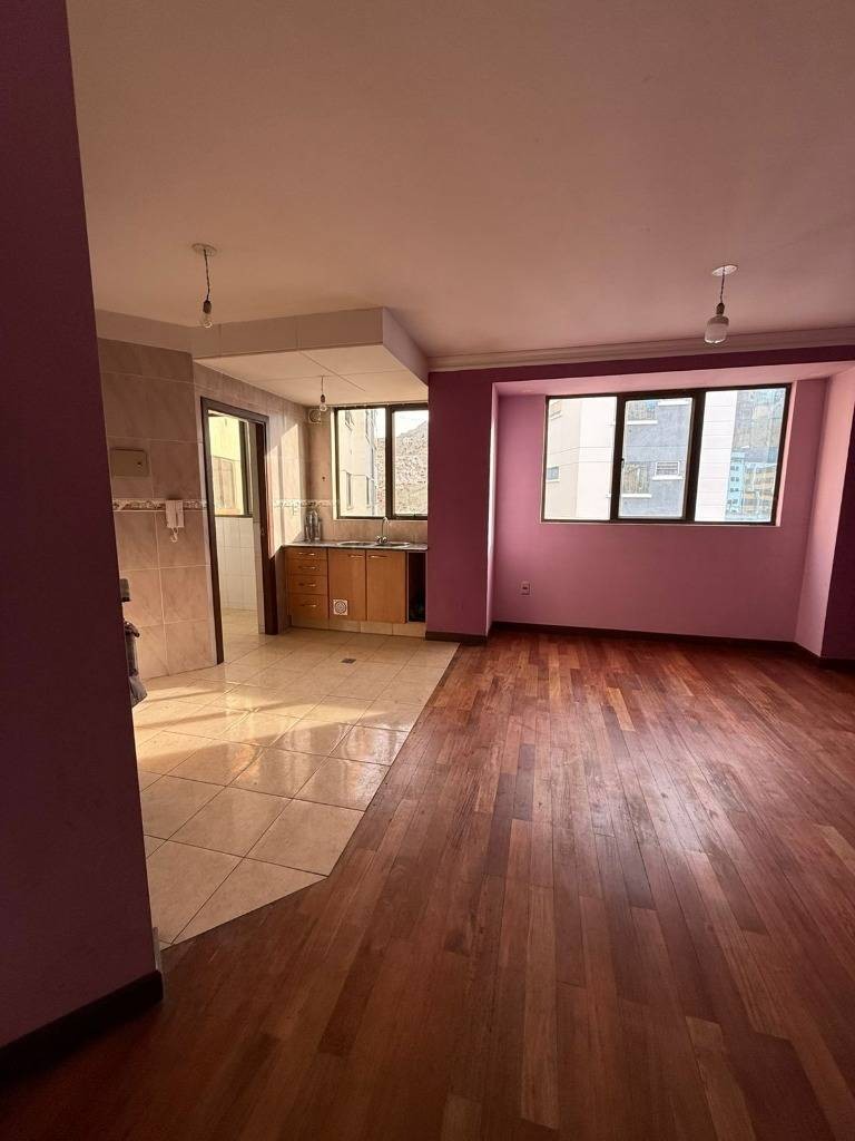 Departamento en AlquilerOBRAJES, AV. 14 DE SEPTIEMBRE Foto 2