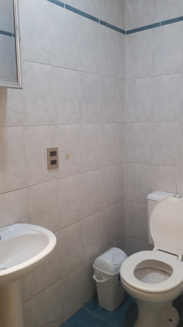 Oficina en Calacoto en La Paz 3 dormitorios 2 baños 1 parqueos Foto 18