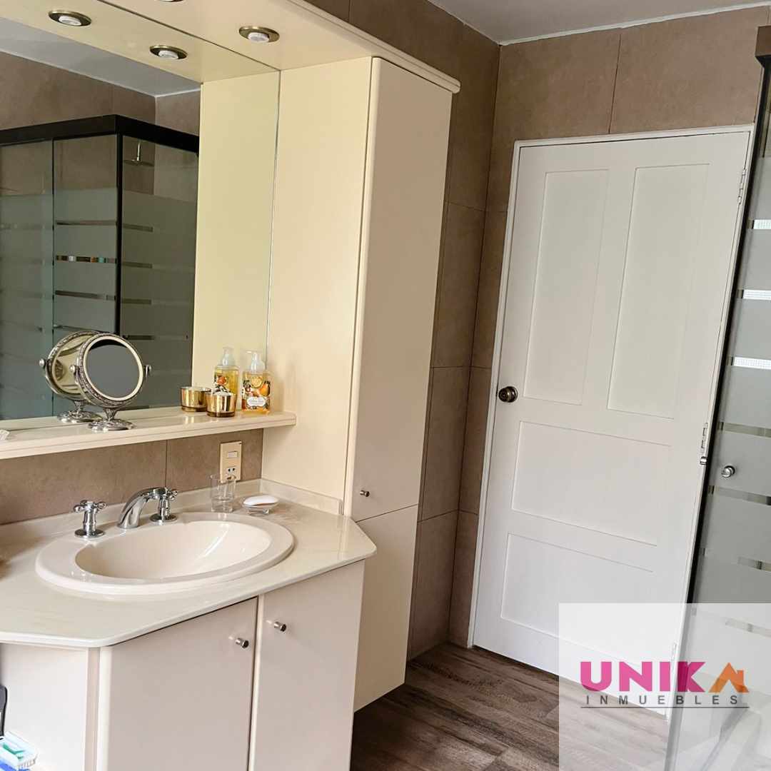 En Alquiler a $us 900 Foto 15