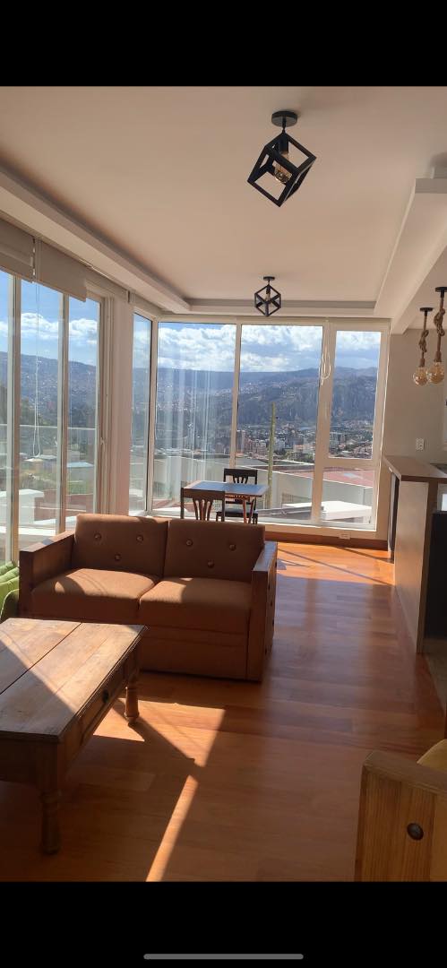 Departamento en AlquilerCota Cota, Urbanización la glorieta final calle A (principal) N 108. Frente a Santorini, Edificio blanco Foto 6