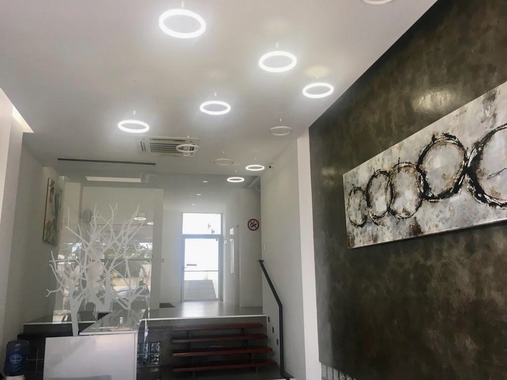 Oficina Edif. Spazio Uno, Av. Beni entre 2do y 3er anillo. Foto 3