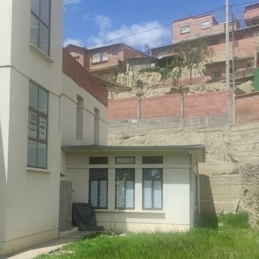 Departamento en VentaLipari, c.1  9 dormitorios 6 baños 3 parqueos Foto 1