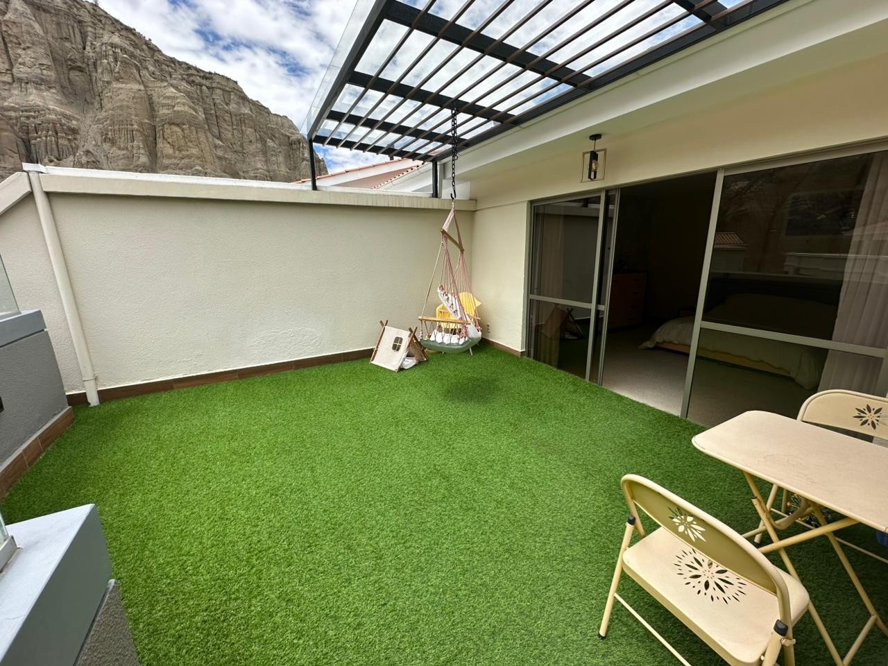 Departamento en AlquilerACHUMANI, CONDOMINIO GIRASOLES Foto 3