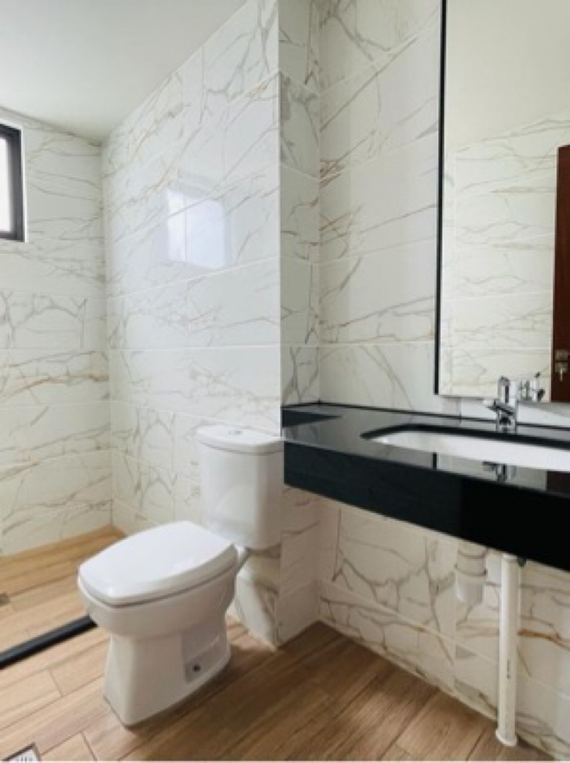 Departamento en VentaAv.  Los Cusis  1 dormitorios 1 baños 1 parqueos Foto 7