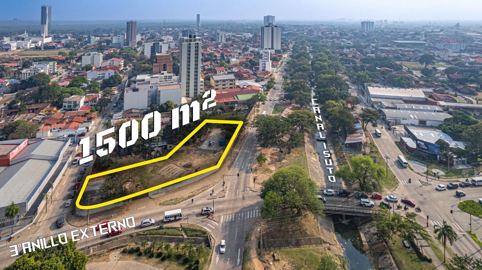 Terreno en AlquilerAV. CANAL ISUTO ESQUINA  3ER ANILLO TERRENO EN ALQUILER    Foto 2