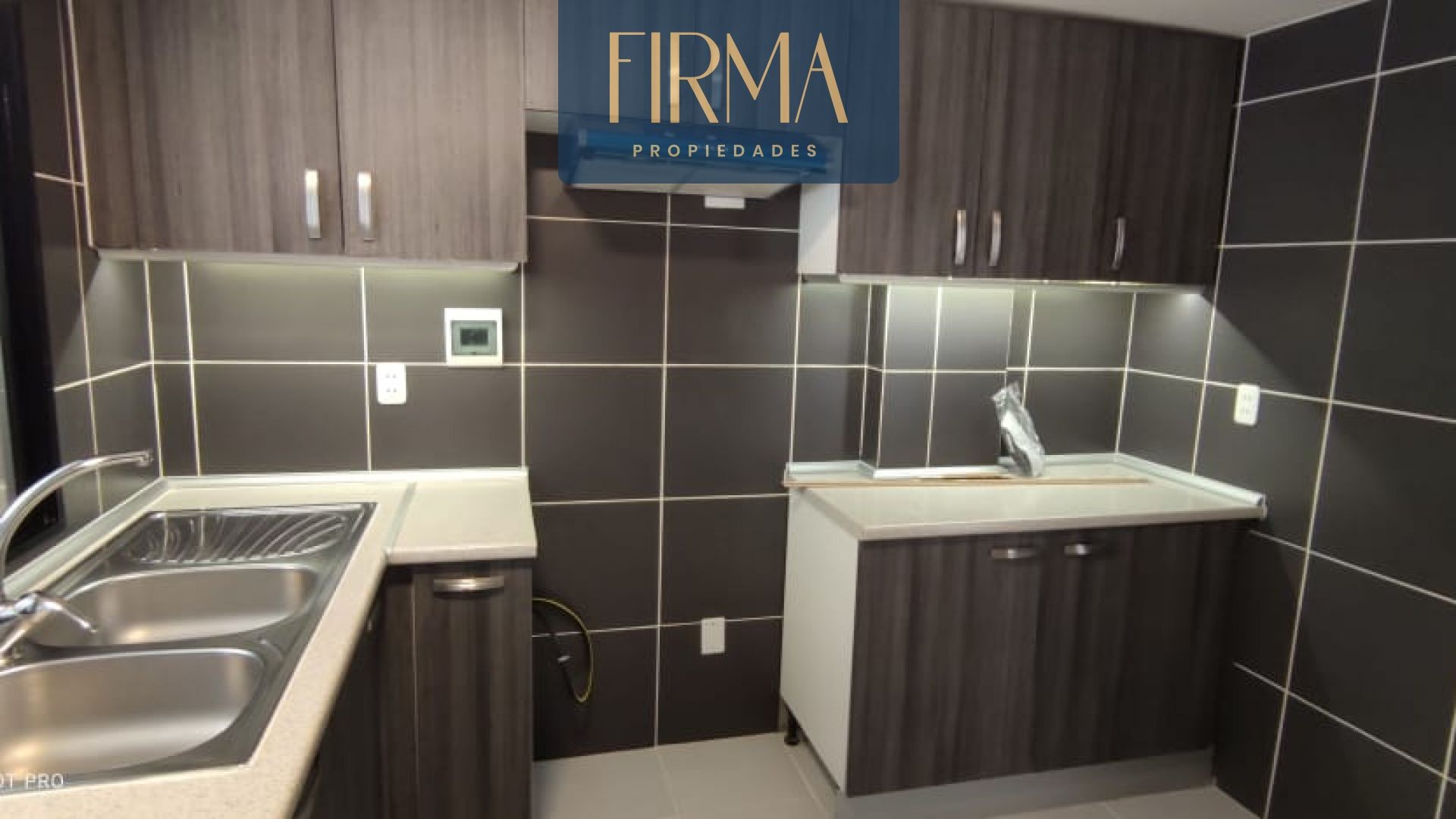 Departamento en AlquilerLOS ALMENDROS A UNA CUADRA DE LA COSTANERA 3 dormitorios 3 baños 1 parqueos Foto 3