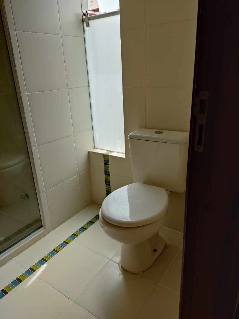 Departamento en AlquilerAV. BENI ENTRE 4TO. Y 5TO
ANILLO CALLE MARÍA LUISA CASTRO, CONDOMINIO NORTE 3 dormitorios 4 baños 1 parqueos Foto 12