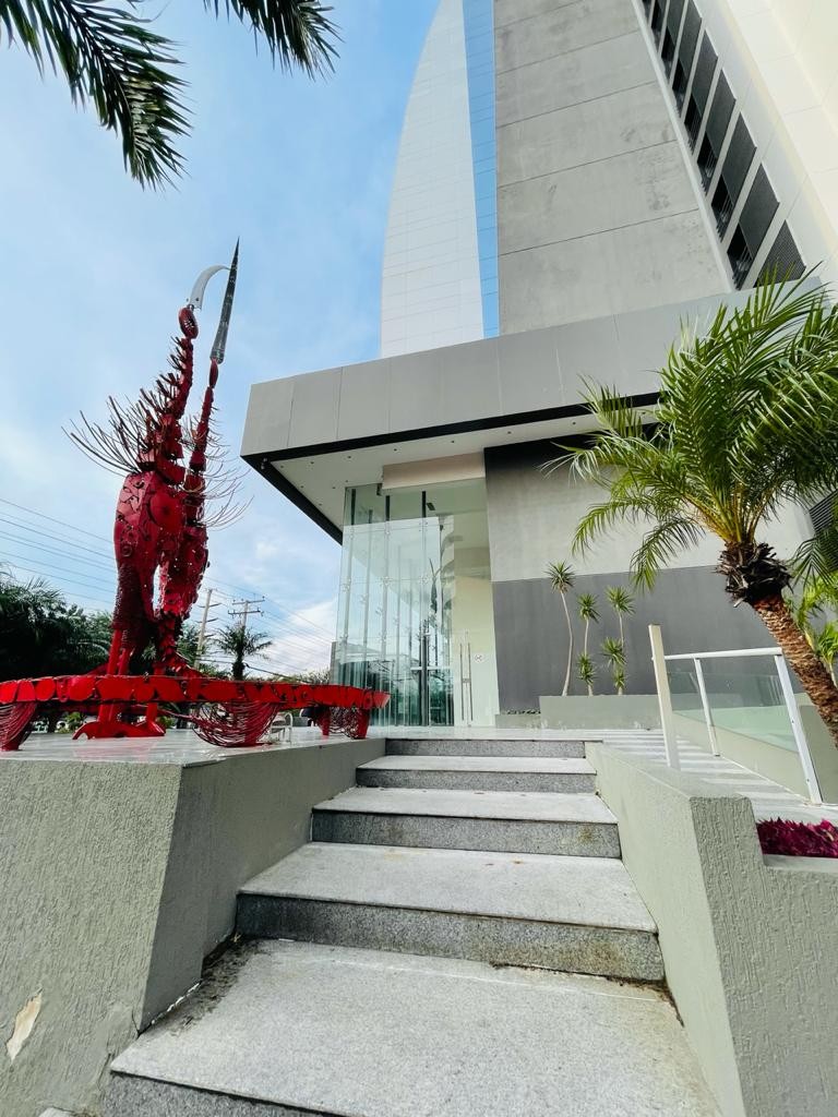 Oficina en Equipetrol en Santa Cruz de la Sierra 3 dormitorios 1 baños 2 parqueos Foto 6