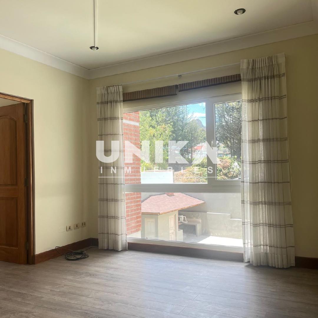 En Alquiler a Bs 10,000 Foto 14