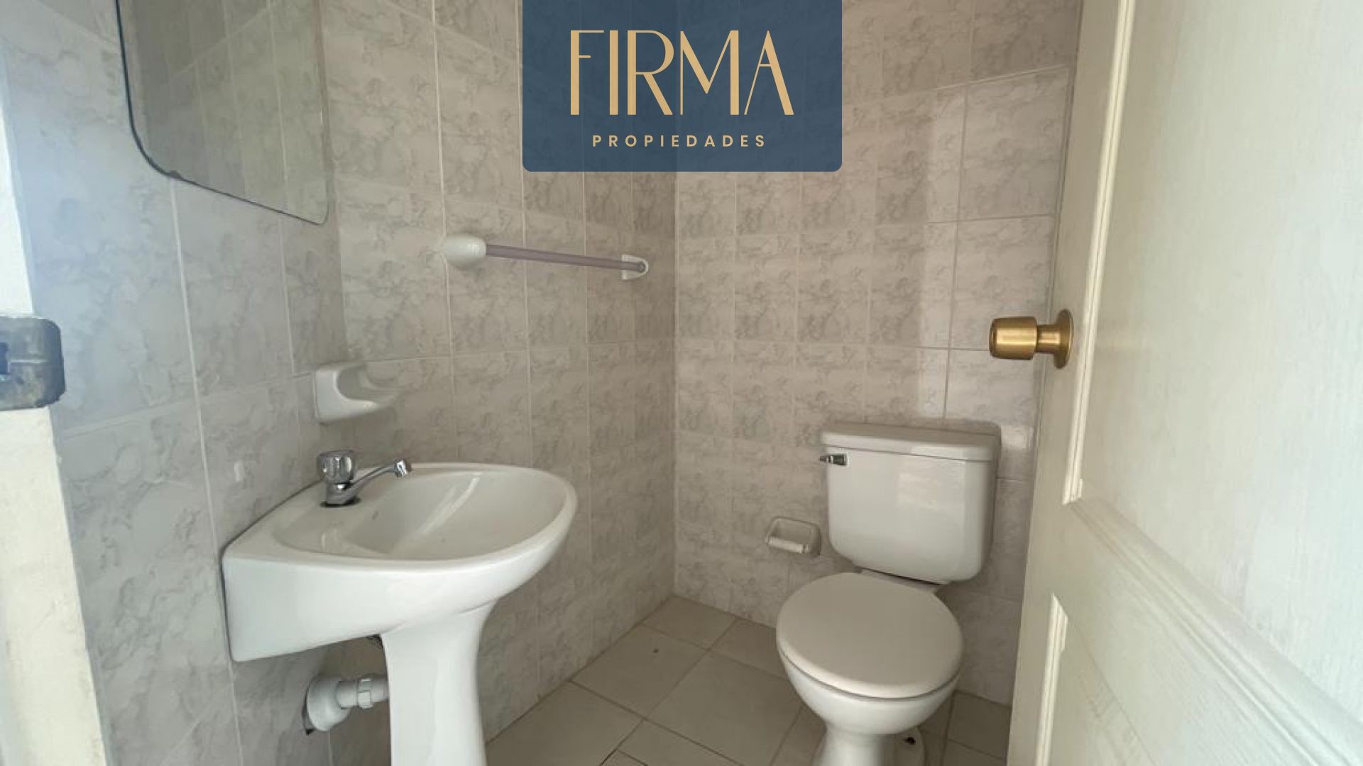 Departamento en VentaDEPARTAMENTO EN VENTA EN IRPAVI 3 dormitorios 4 baños 2 parqueos Foto 10