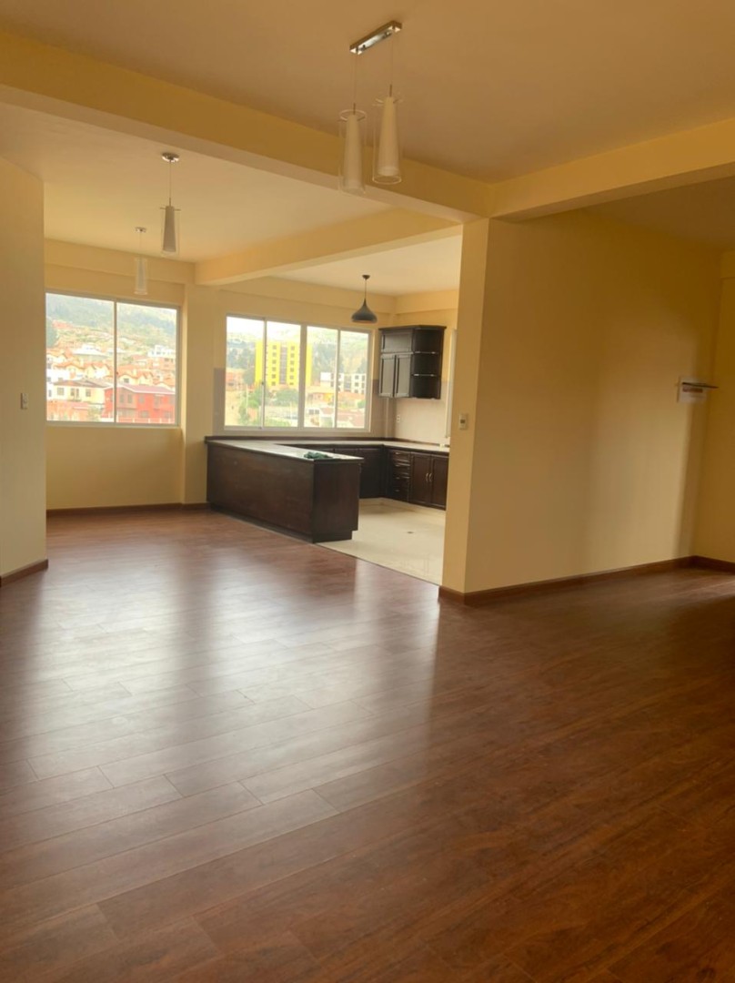 En Venta a Bs 2,900,000 Foto 21